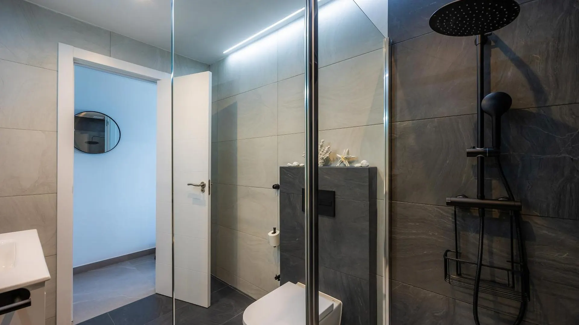 First Line Cosy Apartment Magaluf